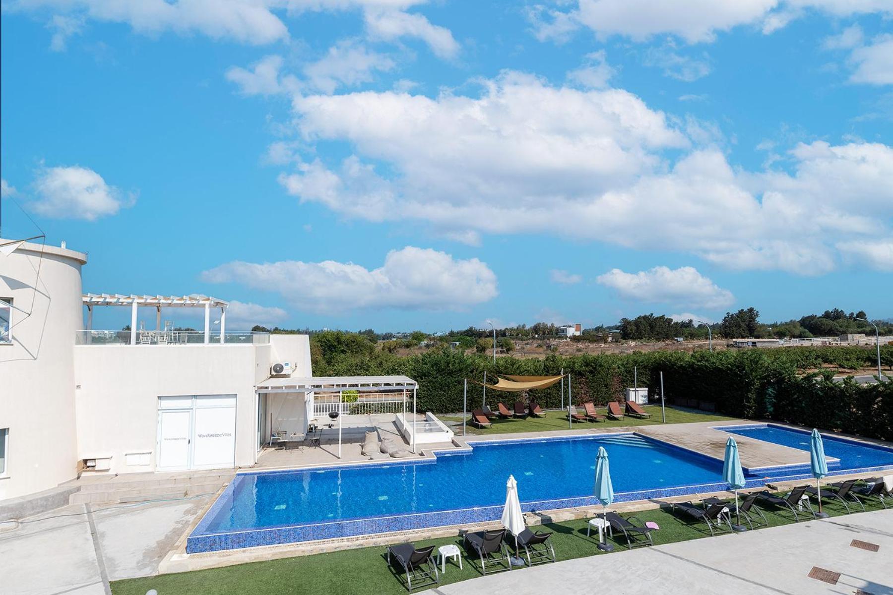 Blue Diamond Beach Villas Paphos Extérieur photo