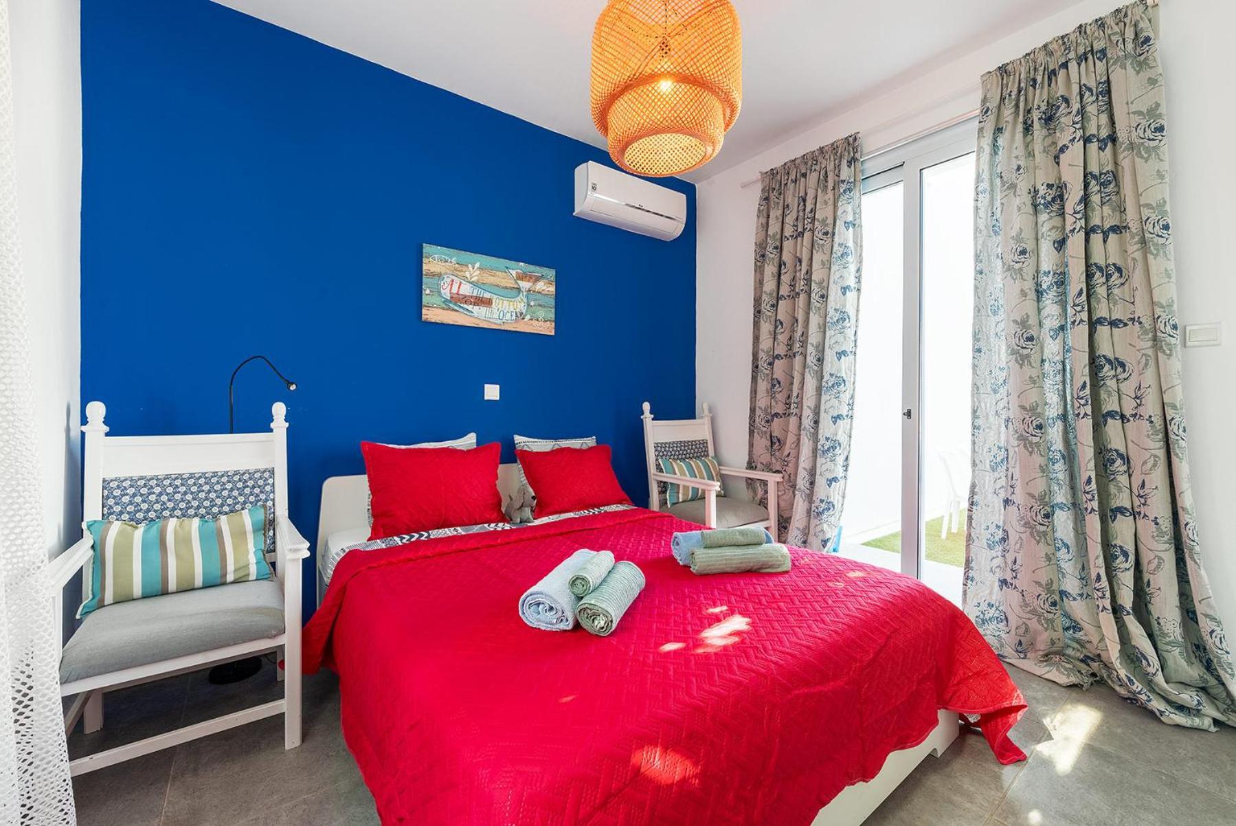 Blue Diamond Beach Villas Paphos Extérieur photo
