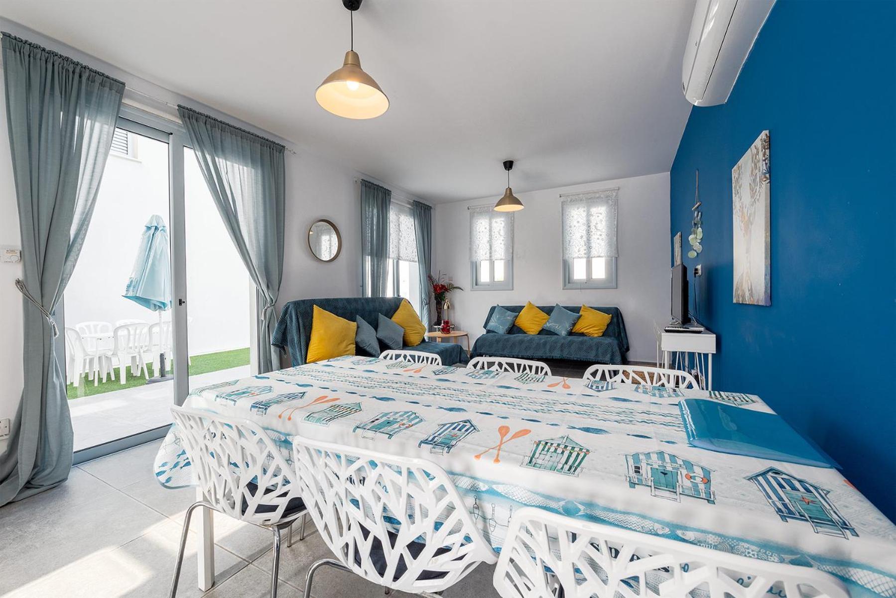 Blue Diamond Beach Villas Paphos Extérieur photo