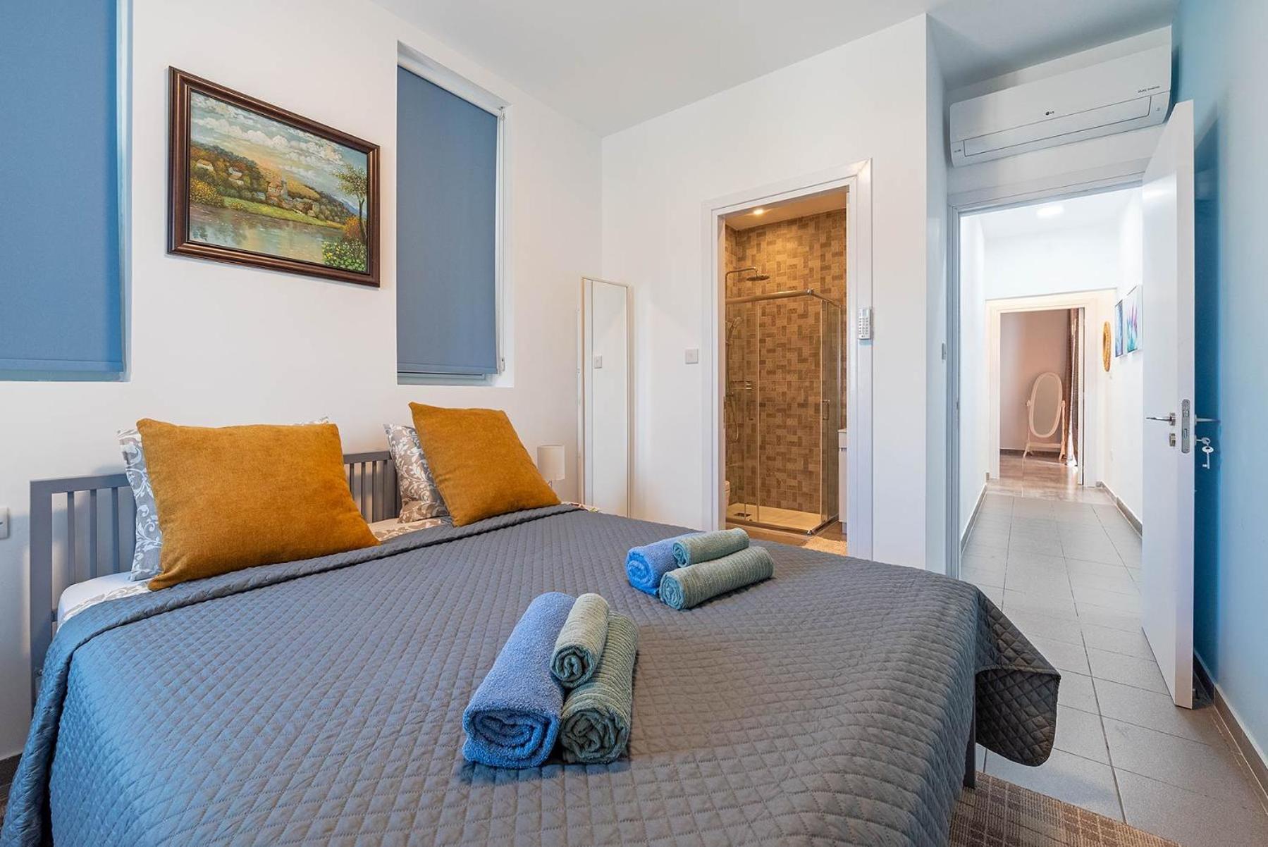 Blue Diamond Beach Villas Paphos Extérieur photo
