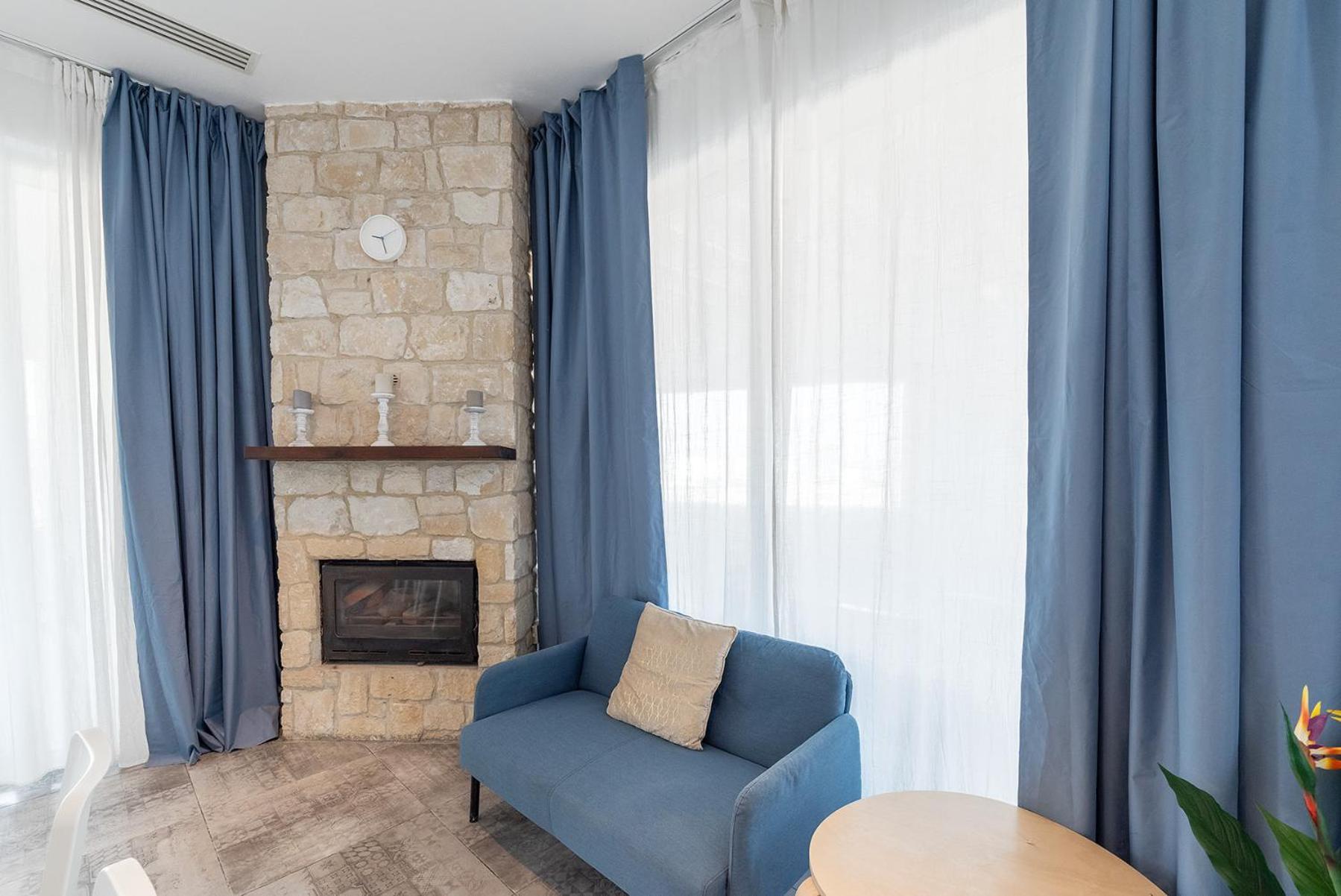Blue Diamond Beach Villas Paphos Extérieur photo