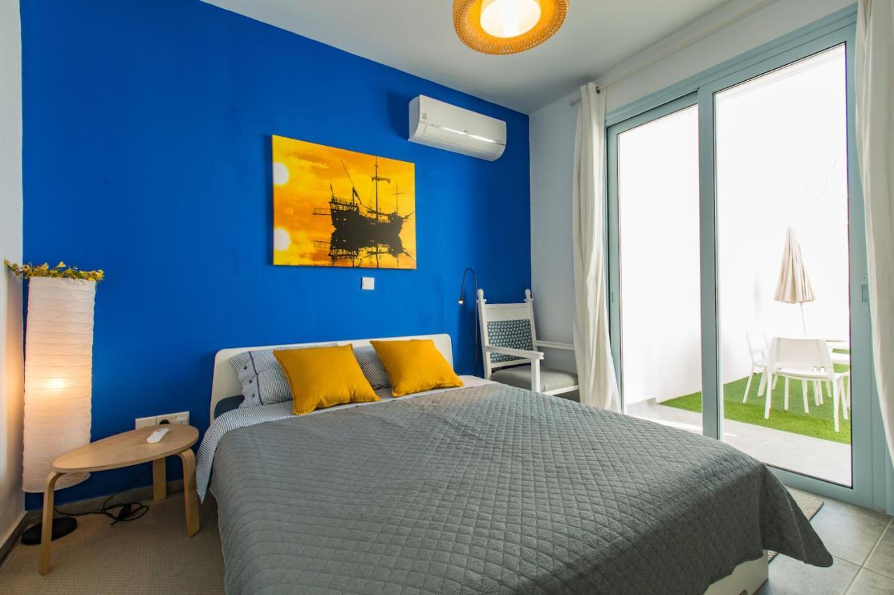 Blue Diamond Beach Villas Paphos Extérieur photo