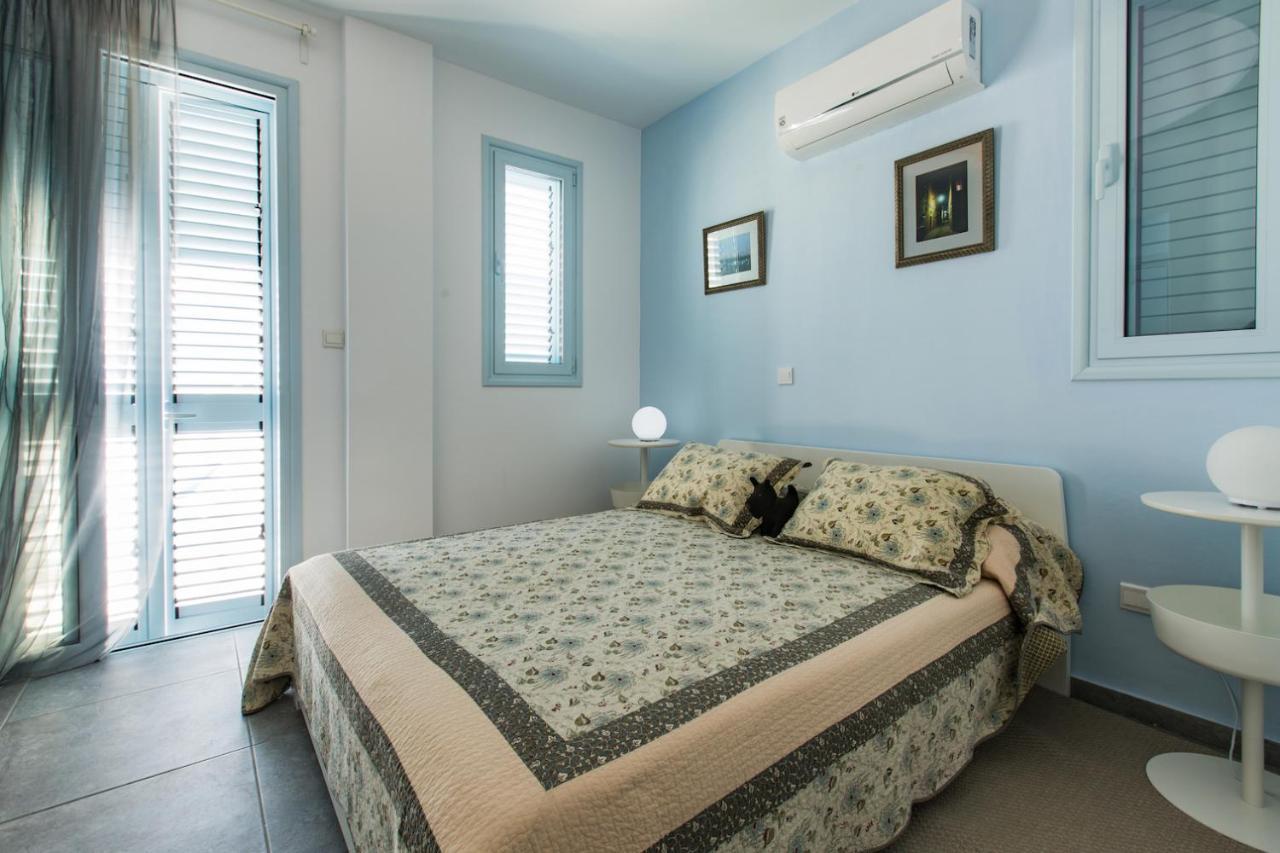 Blue Diamond Beach Villas Paphos Extérieur photo