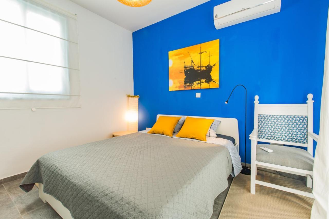 Blue Diamond Beach Villas Paphos Extérieur photo